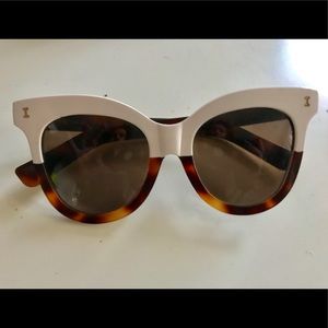 Illesteva cat eye sunglasses